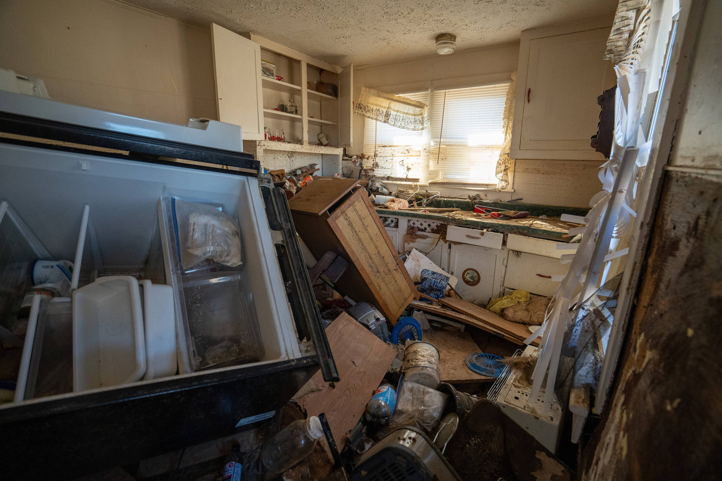 Mountain Strong: Tropical Storm Helene: Perseverance amid historic flooding, destruction in Western North Carolina Book