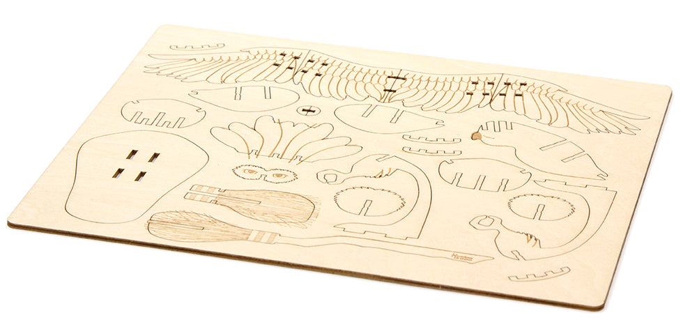 IncrediBuilds: Harry Potter: Hedwig Book and 3D Wood Model Softcover Book