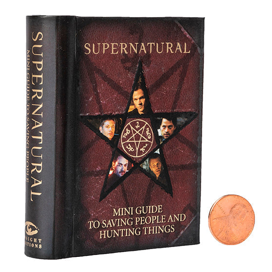 Supernatural: Mini Guide To Saving People and Hunting Things Hardcover Book