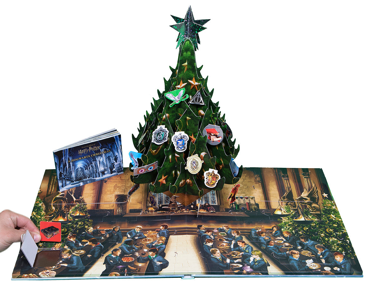 Harry Potter: A Hogwarts Christmas Pop-Up Hardcover Book