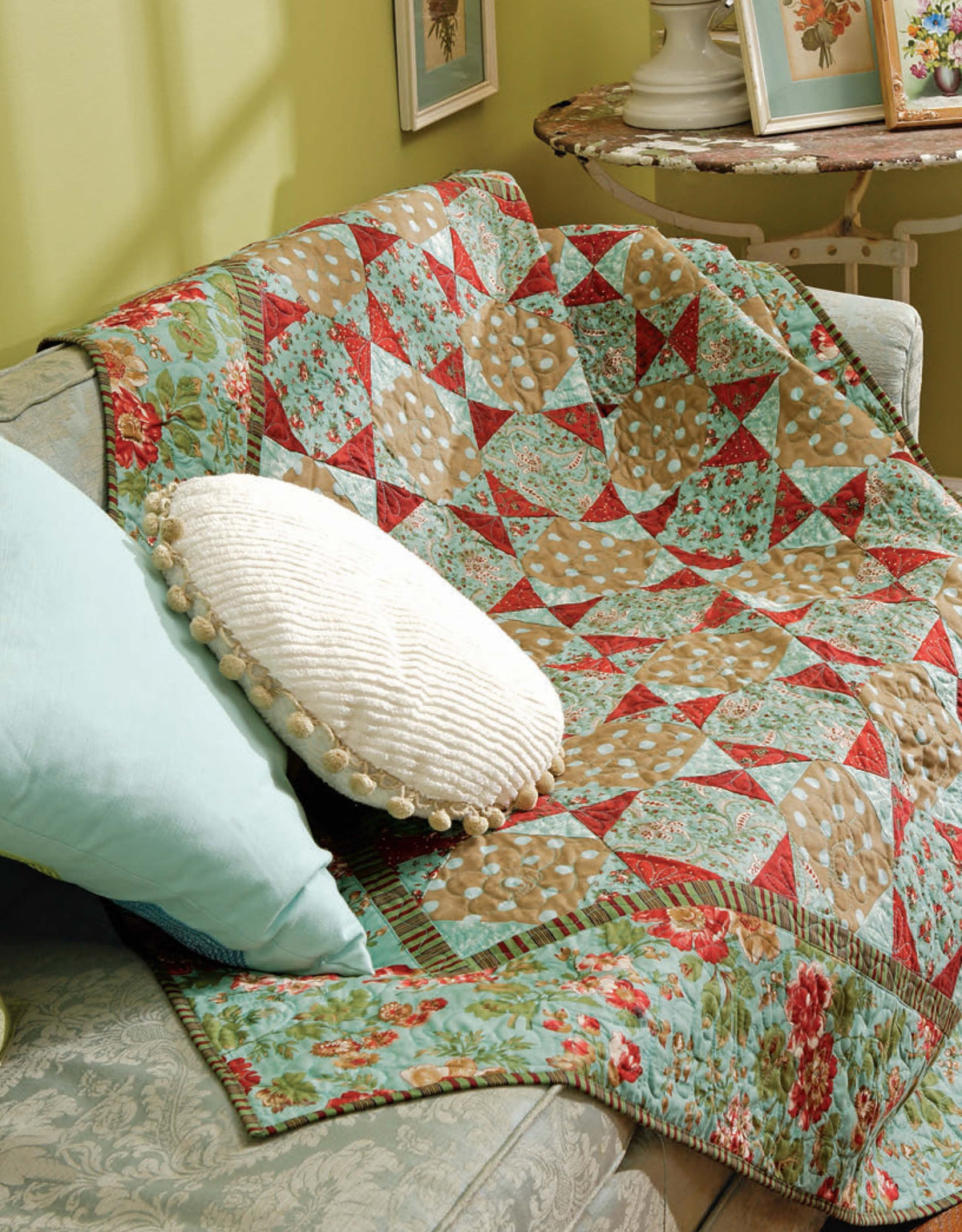 Learn to Machine Quilt with Pat Sloan Book