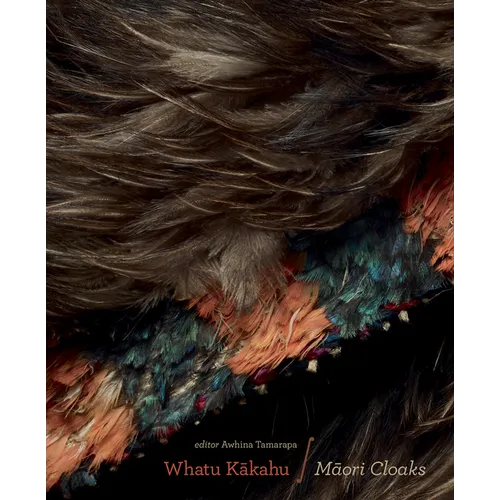 Whatu Kakahu: Maori Cloaks