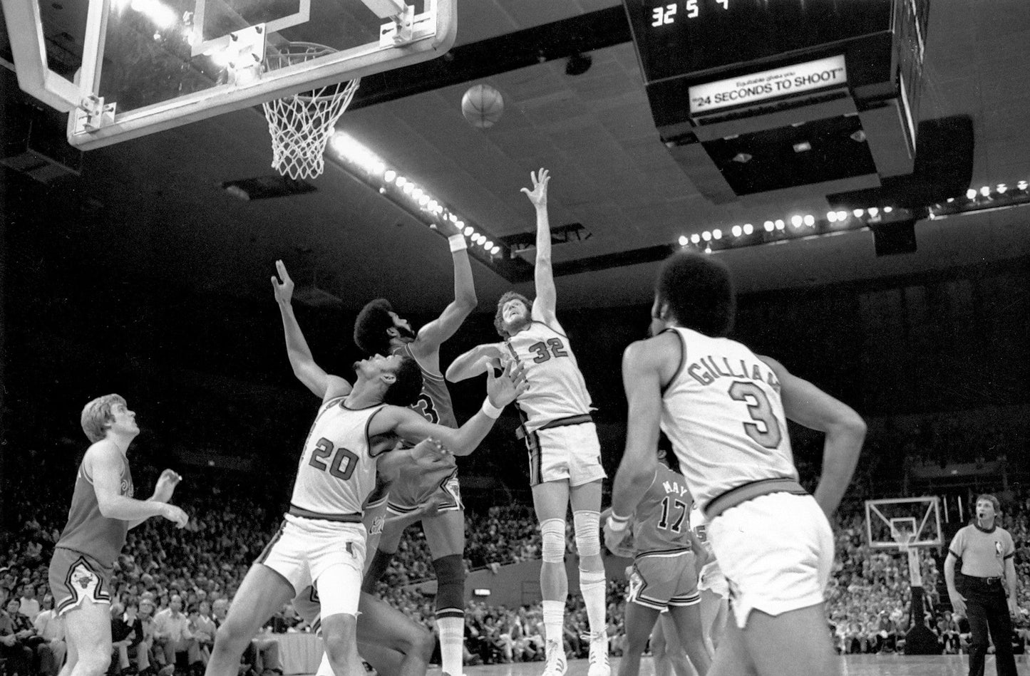 Blazers of Glory: Celebrating the 40th Anniversary of Portland’s Championship Season Book