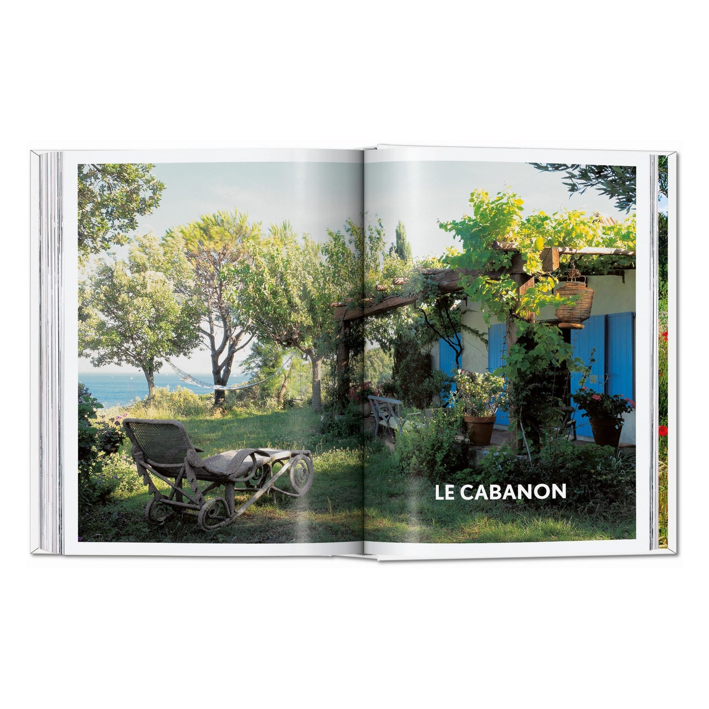 Living in Provence. 45th Ed. (German, French, English) Book