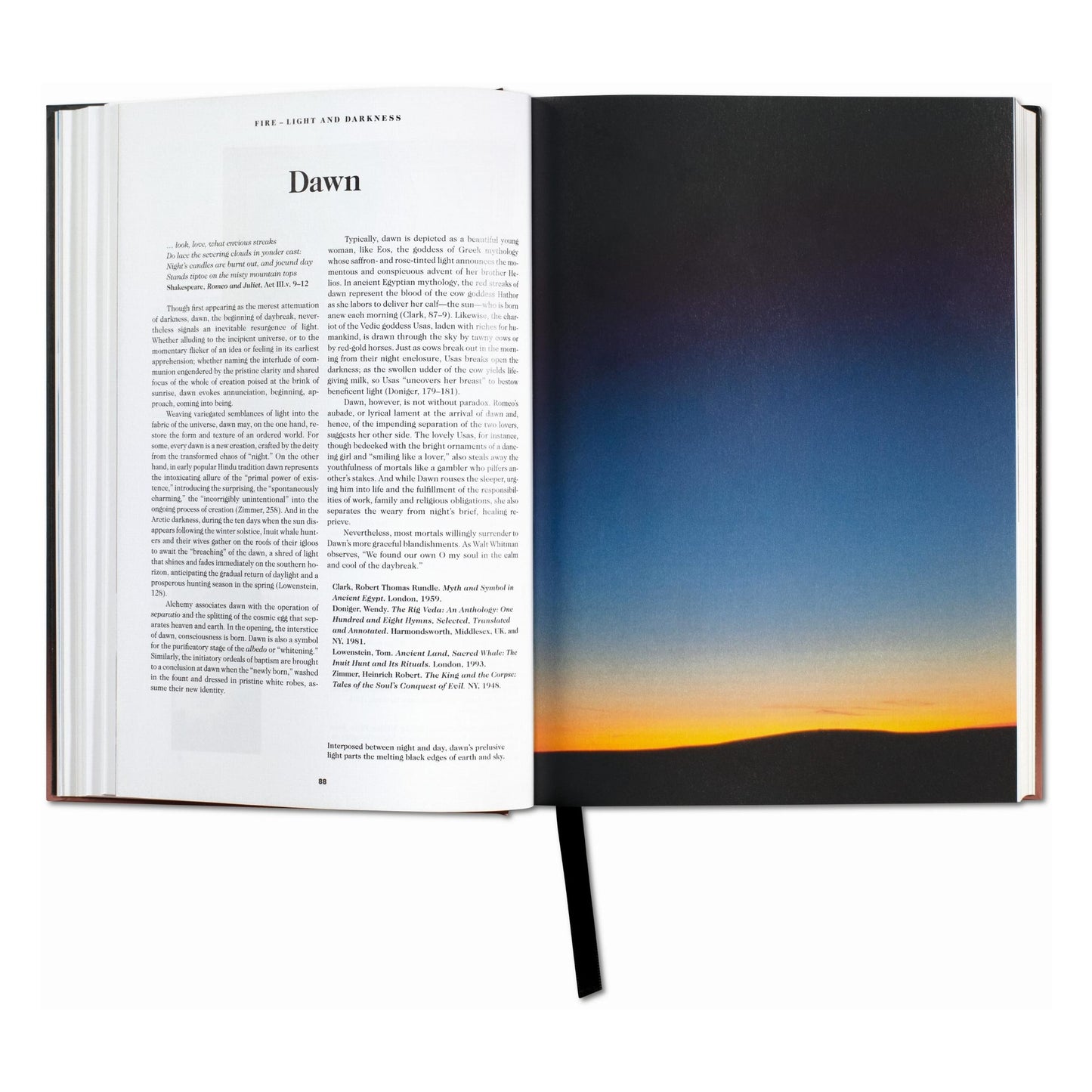 The Book of Symbols. Reflections on Archetypal Images (English) Book