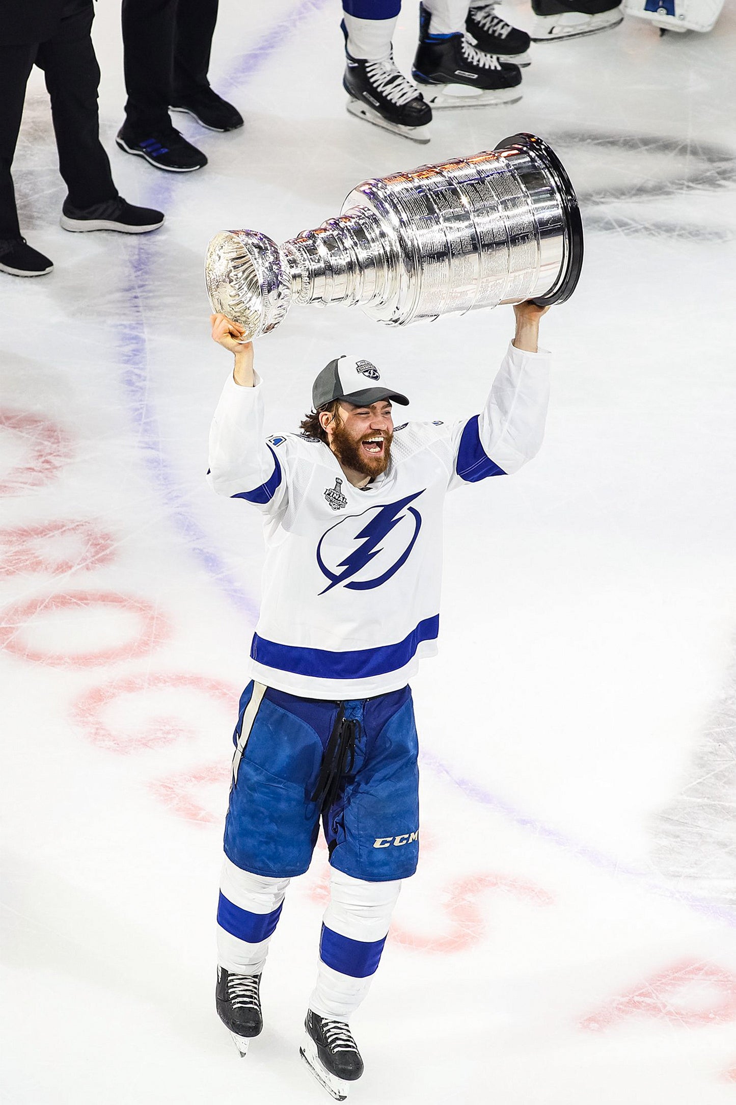THUNDERSTRUCK: The Tampa Bay Lightning’s 2020 Stanley Cup Championship Season Book