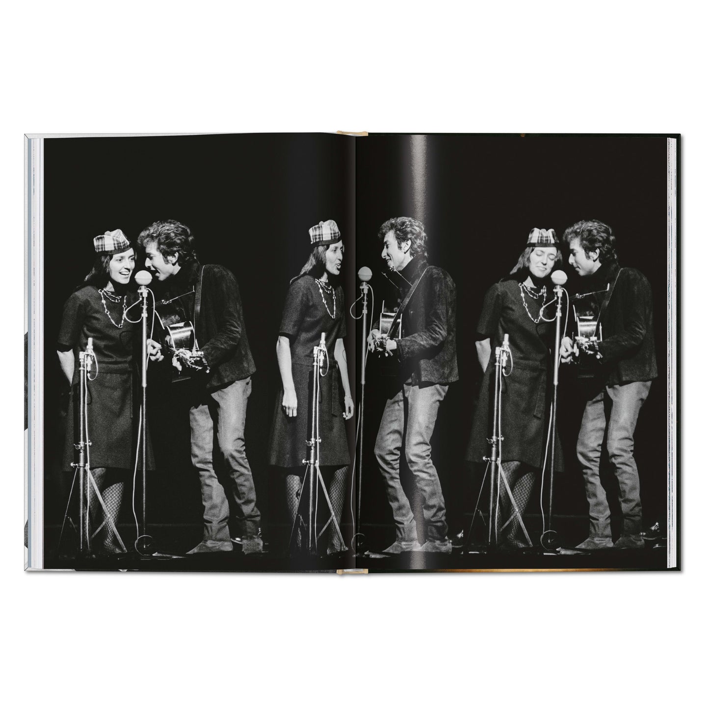 Daniel Kramer. Bob Dylan. A Year and a Day (English) Book
