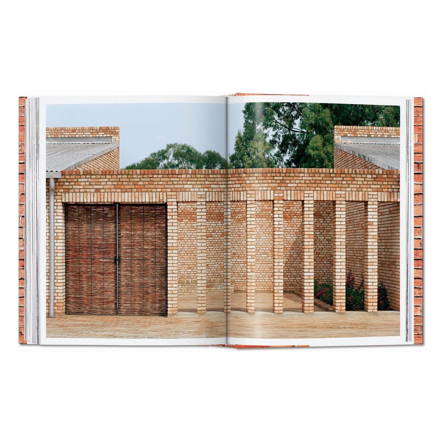 Contemporary Brick Buildings (German, French, English) Book