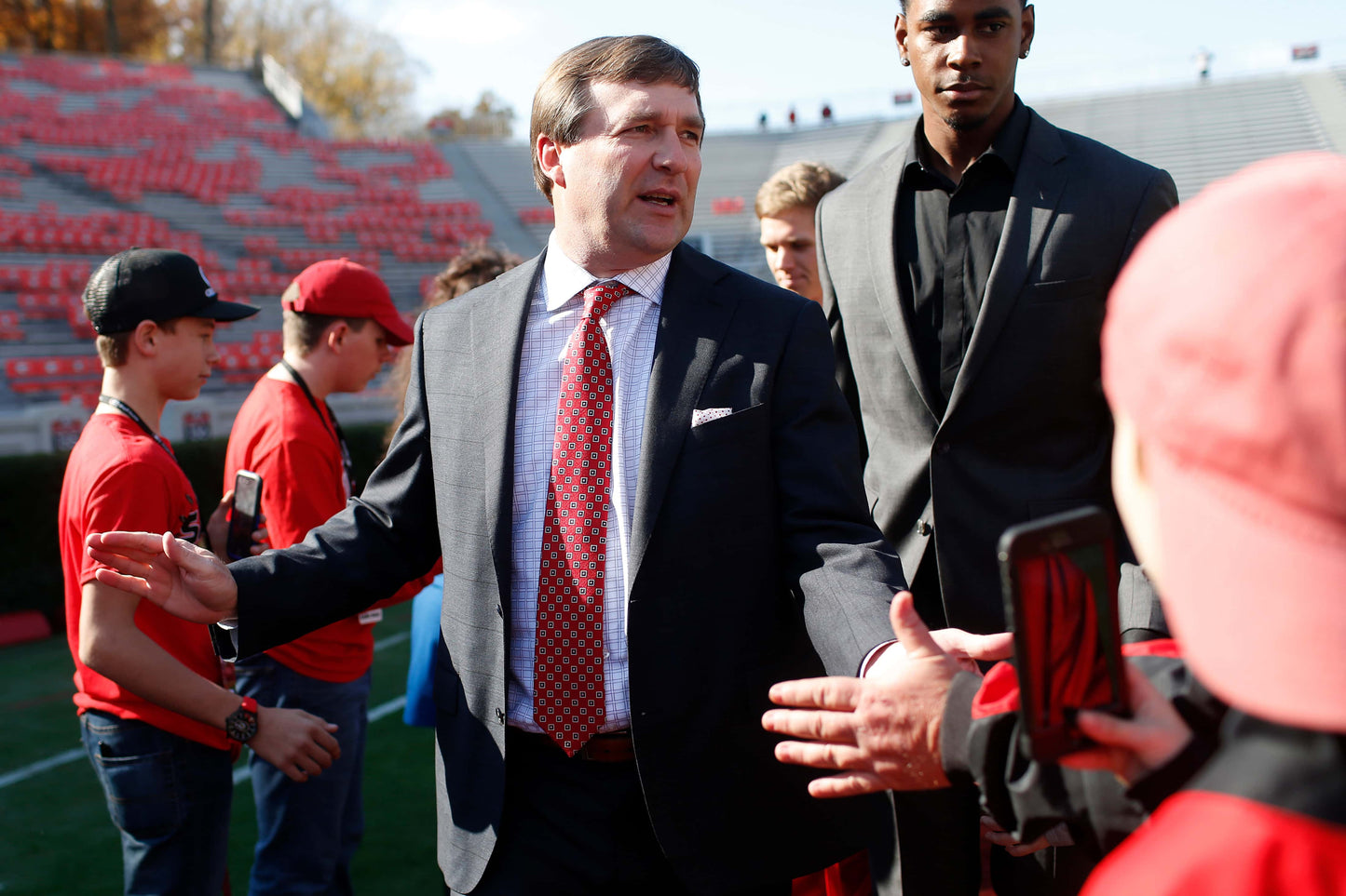 Dawgs Rising: How Kirby Smart Transformed Georgia into a Perennial Contender Book