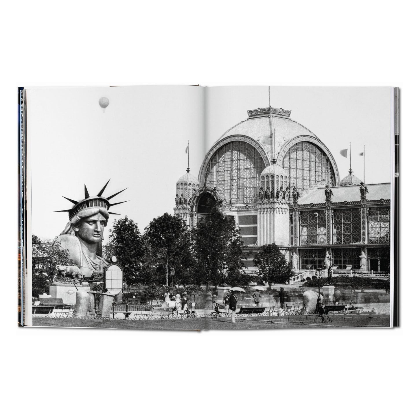 Paris. Portrait of a City (German, French, English) Book
