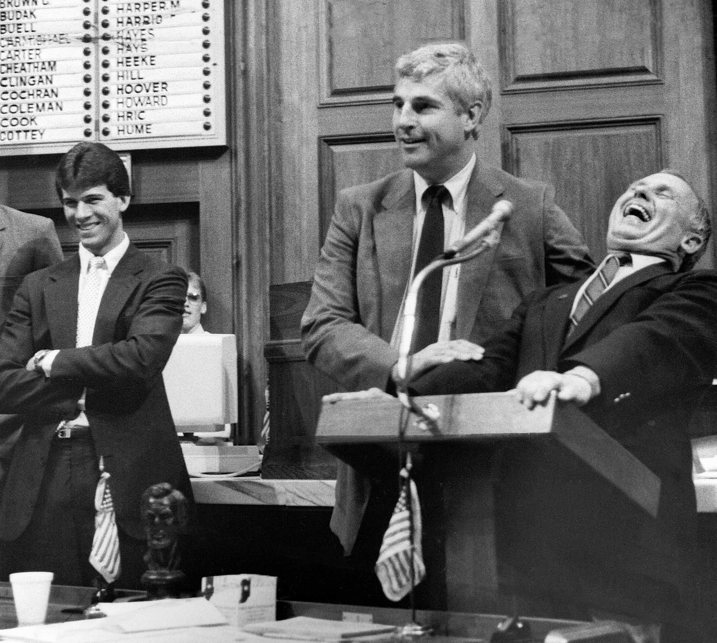 Bob Knight: On the Record: The Story of a Complex Character and Hall of Fame Coach Book