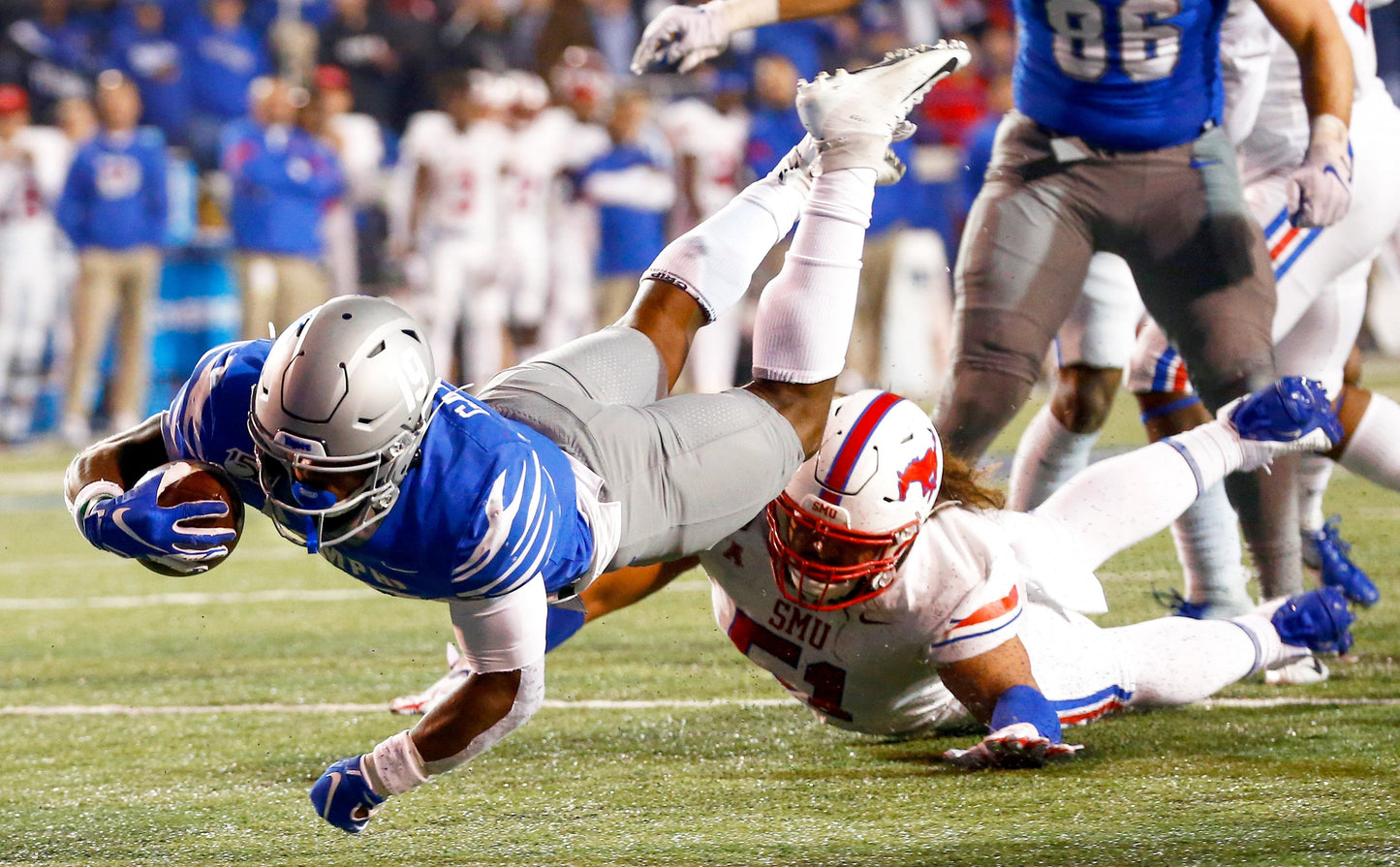 Mighty Roar: The Story of the 2019 Memphis Tigers Football Team Book