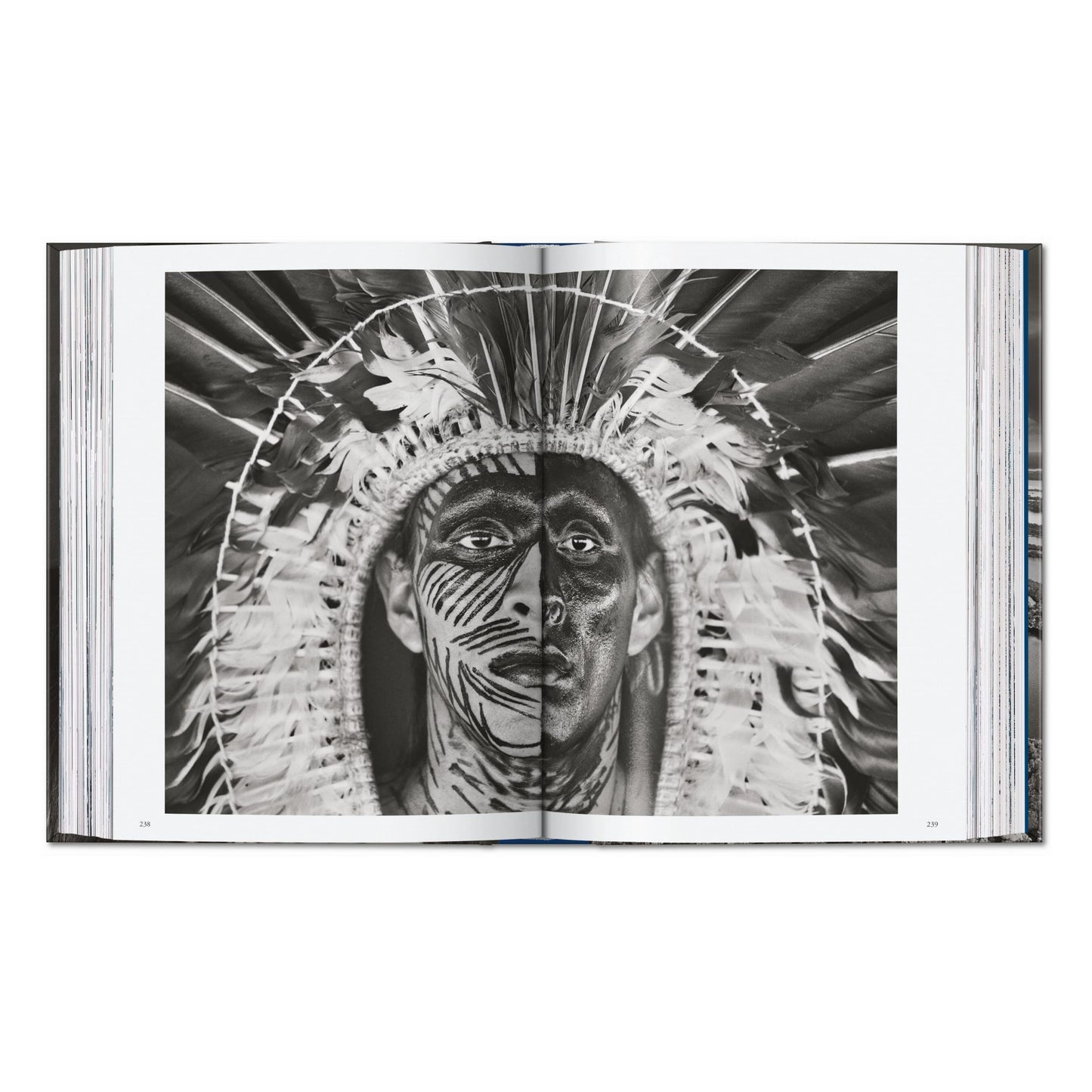 Sebastião Salgado. Amazônia. 45th Ed. (English) Book
