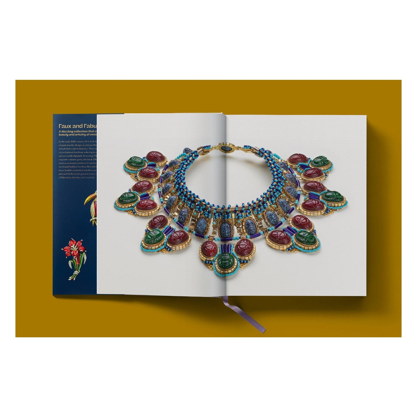 Costume Jewelry (German, French, English) Book