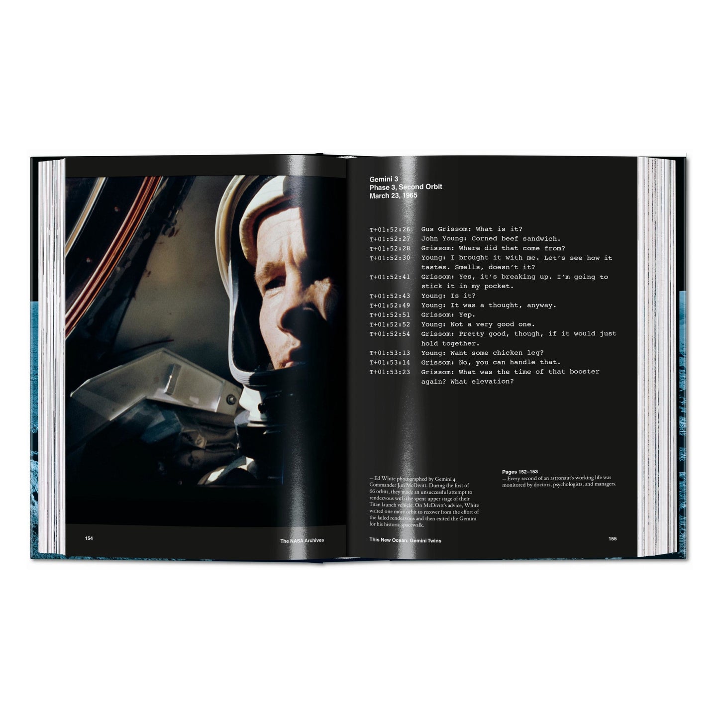 The NASA Archives. 45th Ed. (English) Book