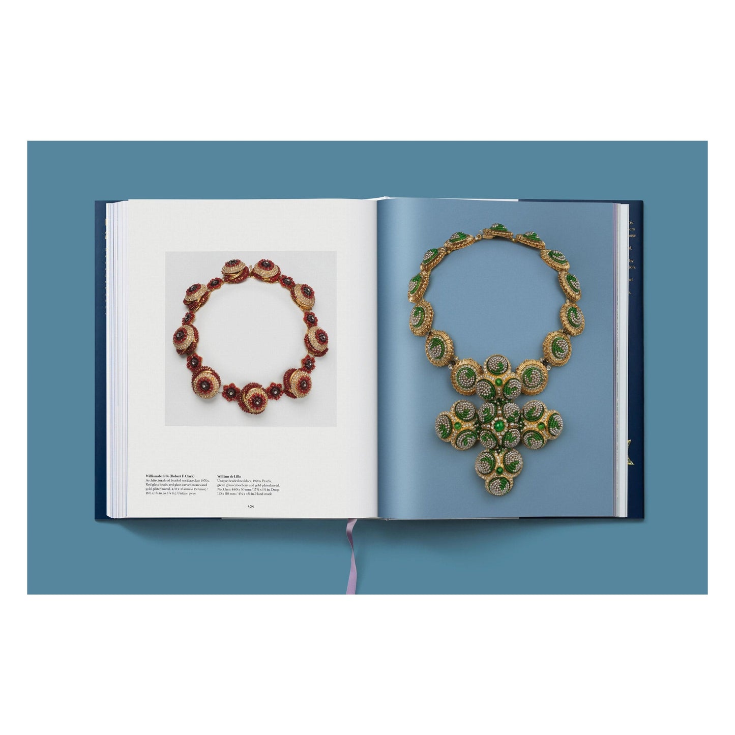 Costume Jewelry (German, French, English) Book