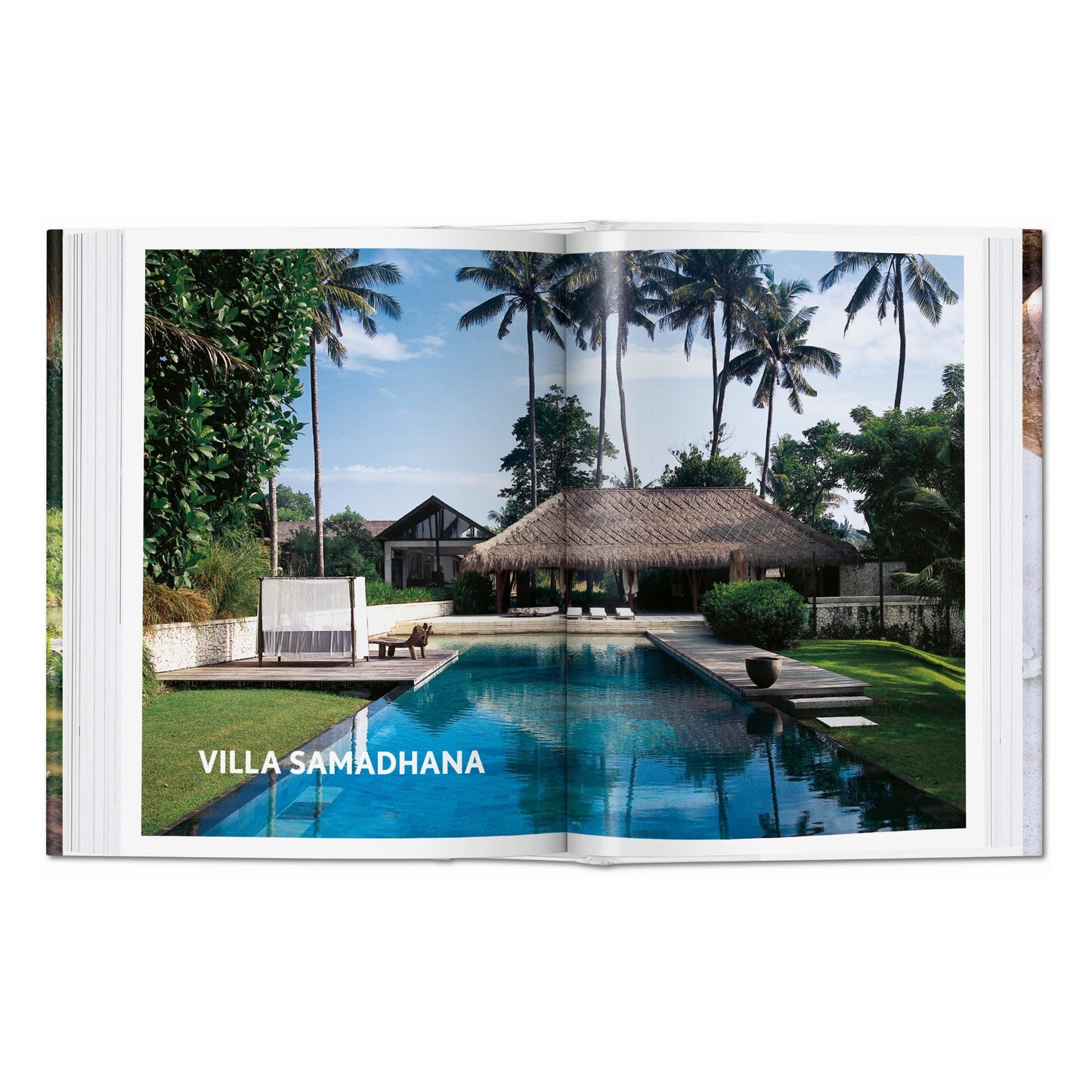 Living in Bali. 45th Ed. (German, French, English) Book