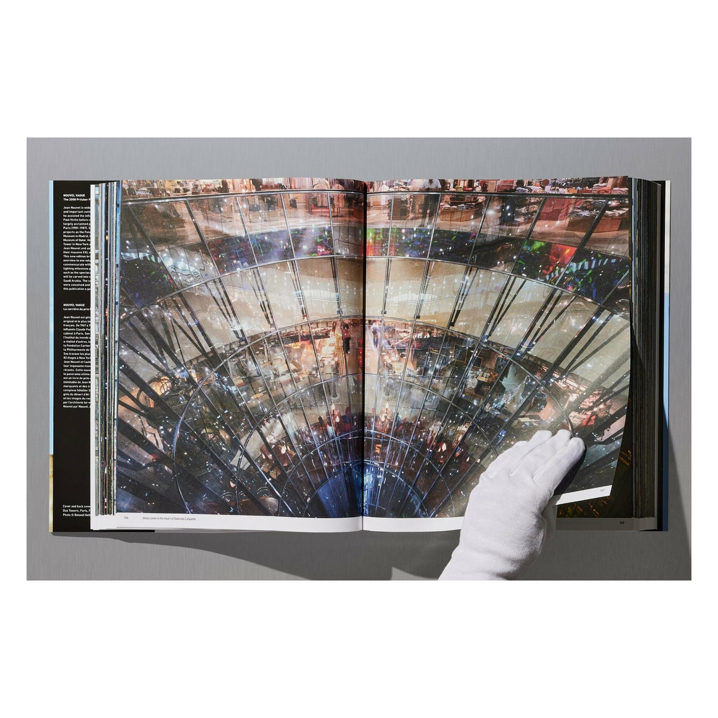 Jean Nouvel by Jean Nouvel. 1981–2022 (French, English) Book