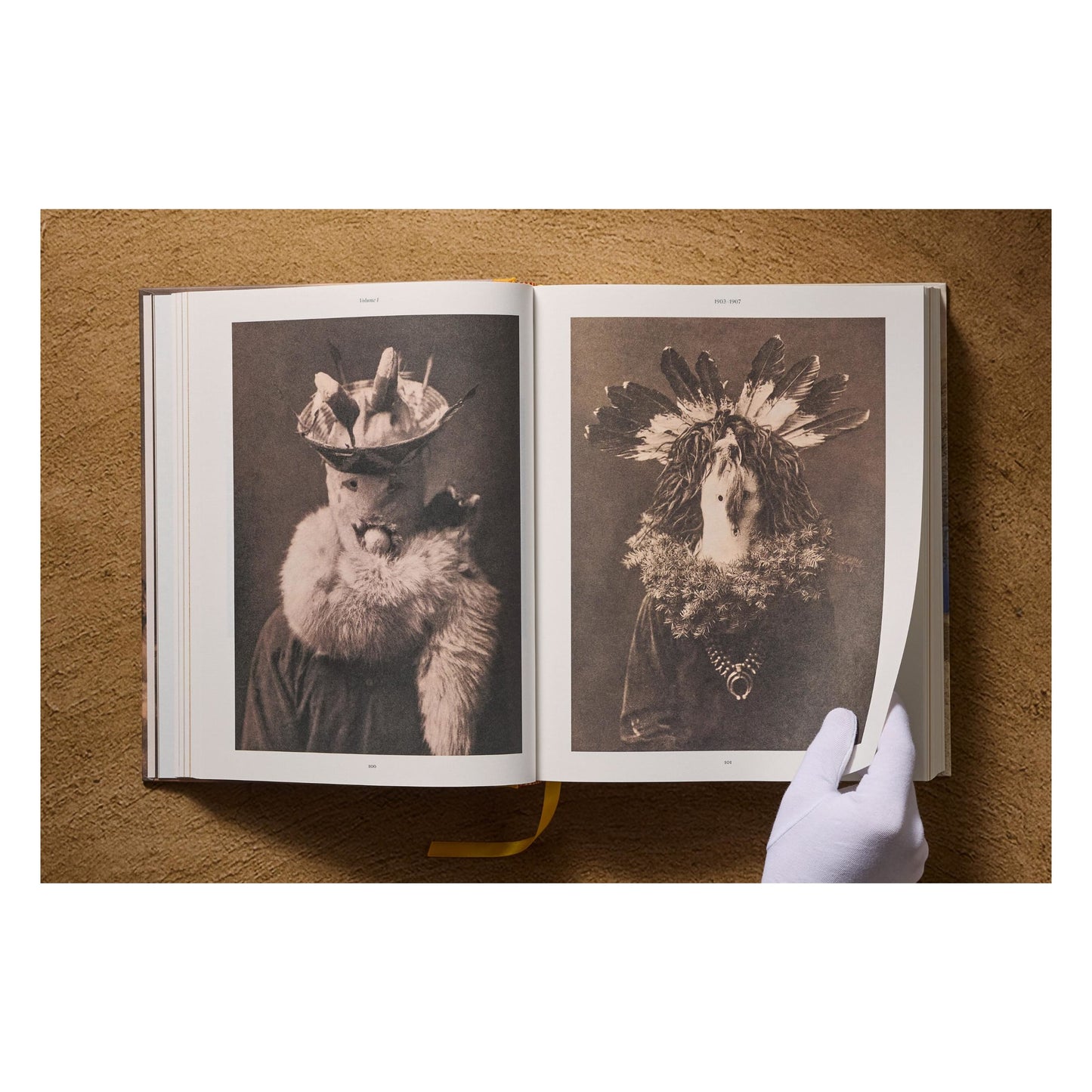 Edward S. Curtis. The North American Indian. The Complete Portfolios (German, French, English) Book