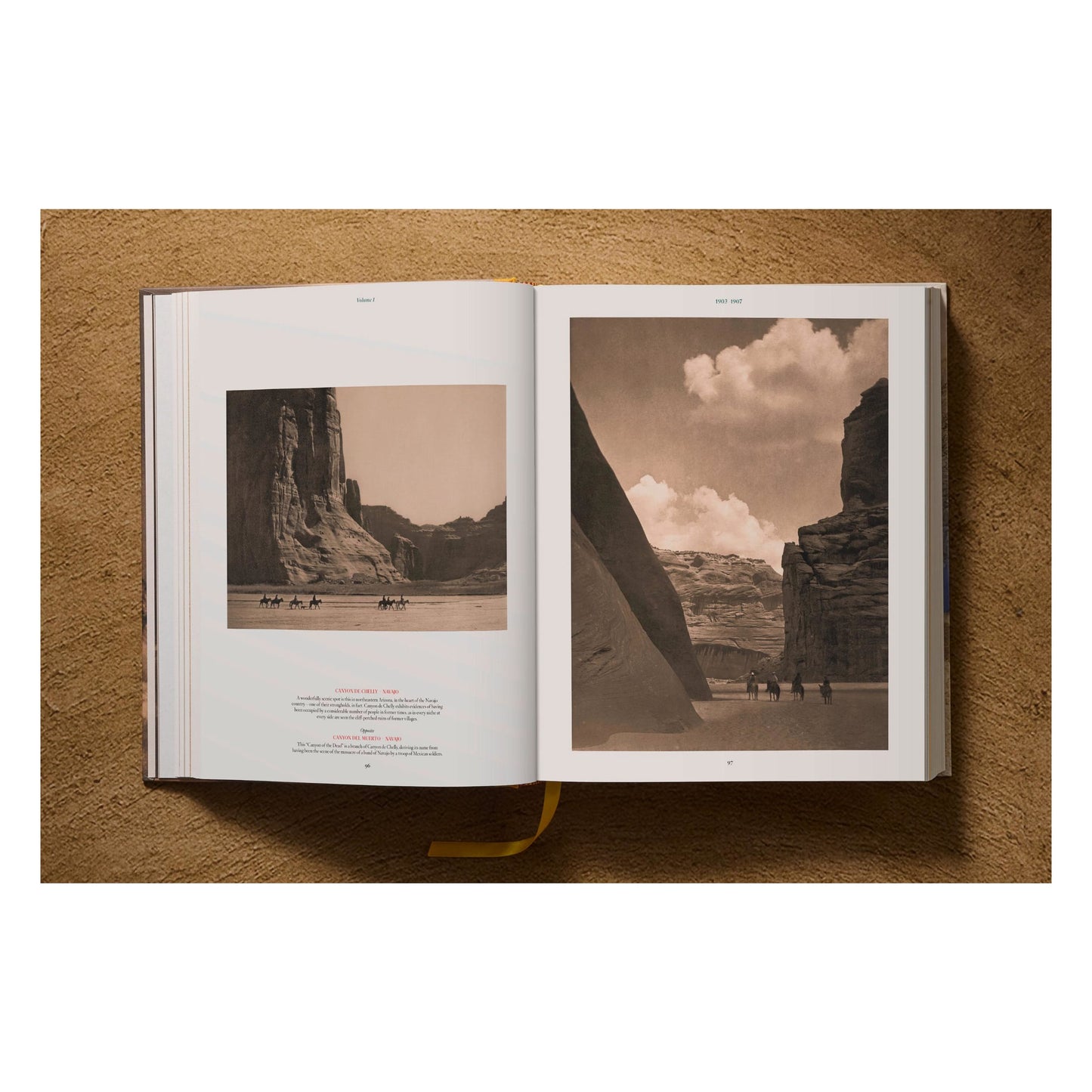 Edward S. Curtis. The North American Indian. The Complete Portfolios (German, French, English) Book