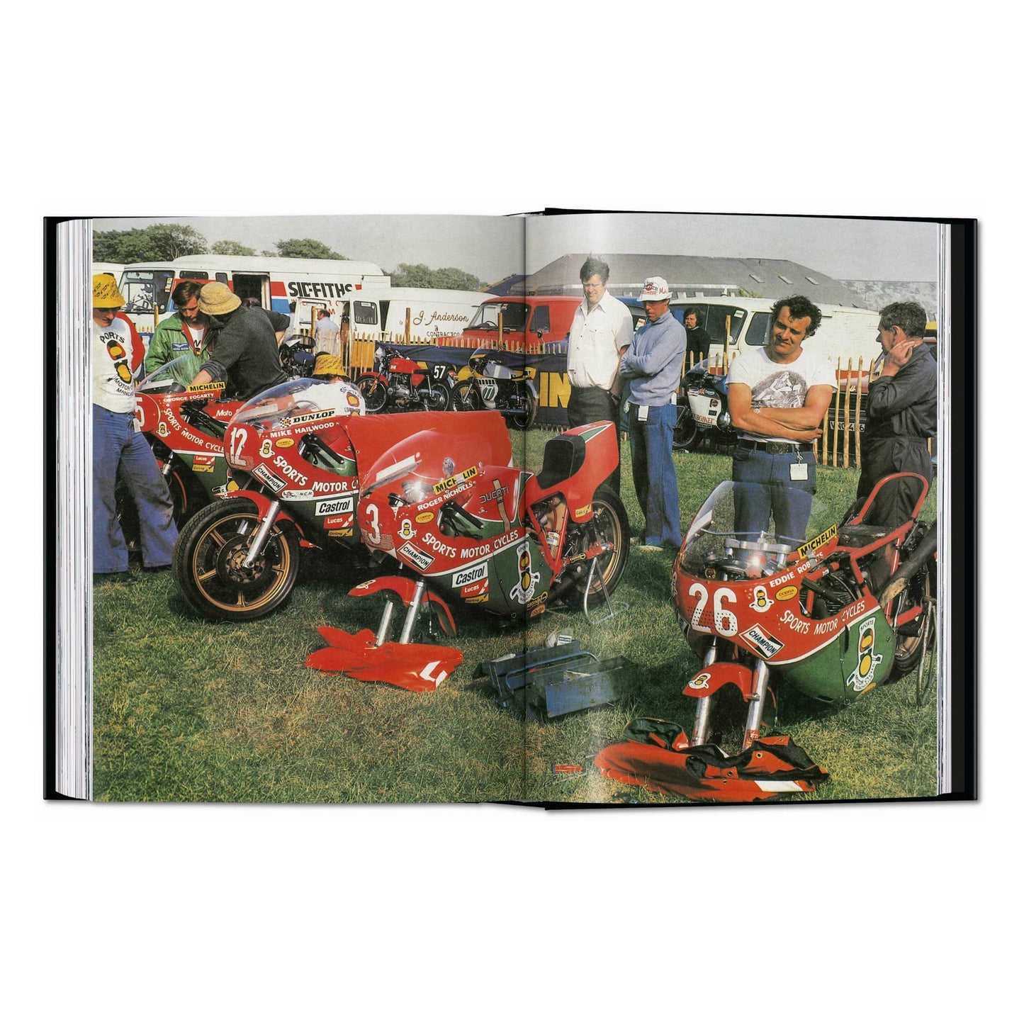 Motorcycles. 45th Ed. (English) Book