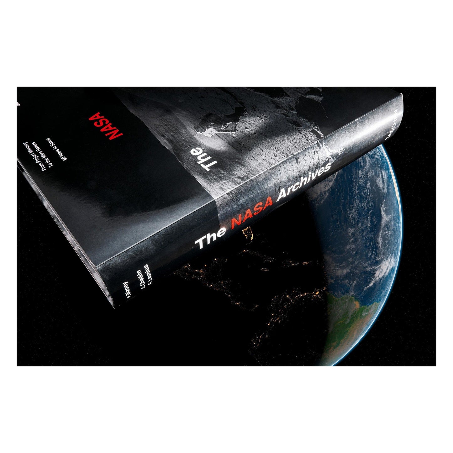 The NASA Archives. 60 Years in Space (English) Book