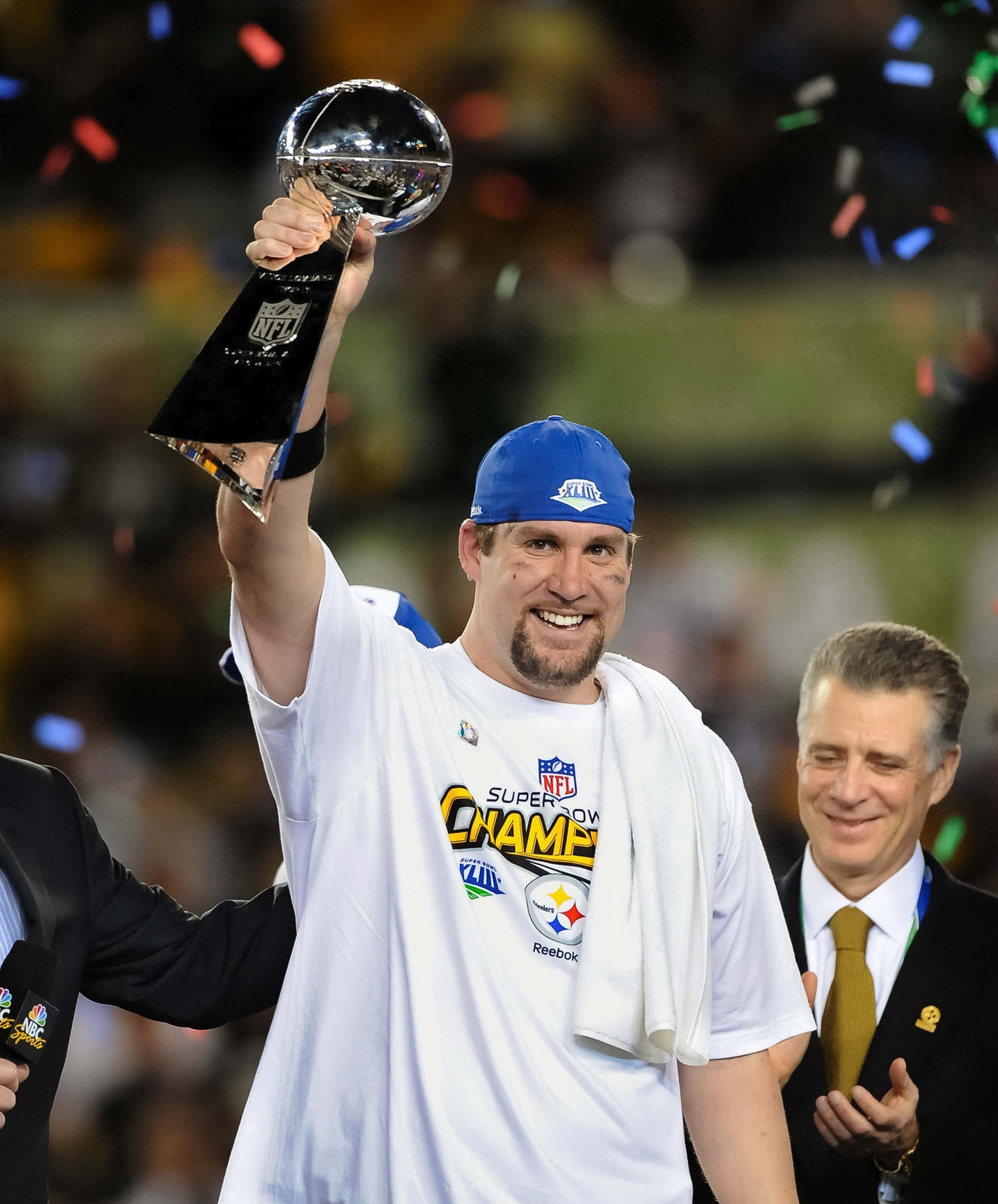 Quarterback of Steel: Ben Roethlisberger’s Remarkable 18-Year Career in Pittsburgh Book