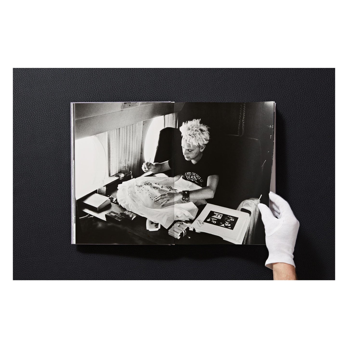 Depeche Mode by Anton Corbijn (German, French, English) Book
