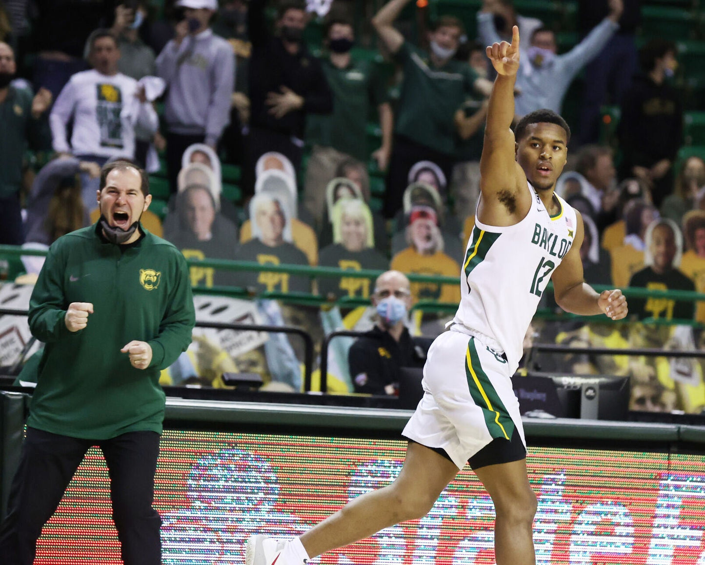 One Standing: Baylor's Magical Run to the National Championship Book