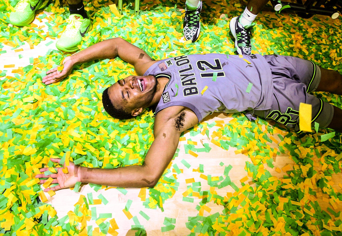 One Standing: Baylor's Magical Run to the National Championship Book
