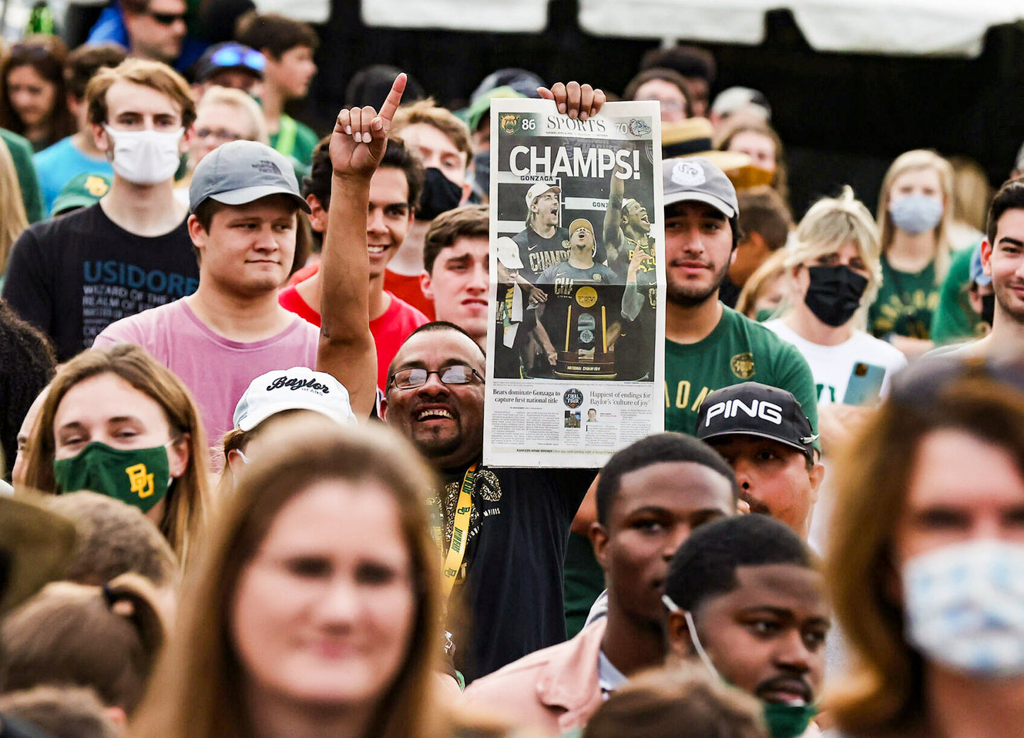 One Standing: Baylor's Magical Run to the National Championship Book