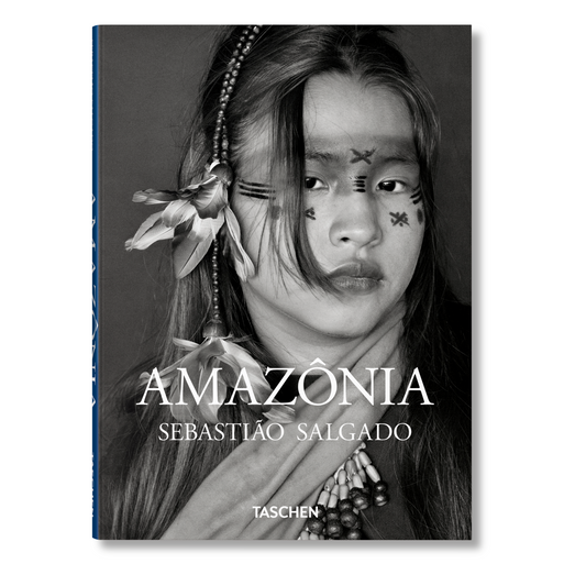 Sebastião Salgado. Amazônia (English) Book