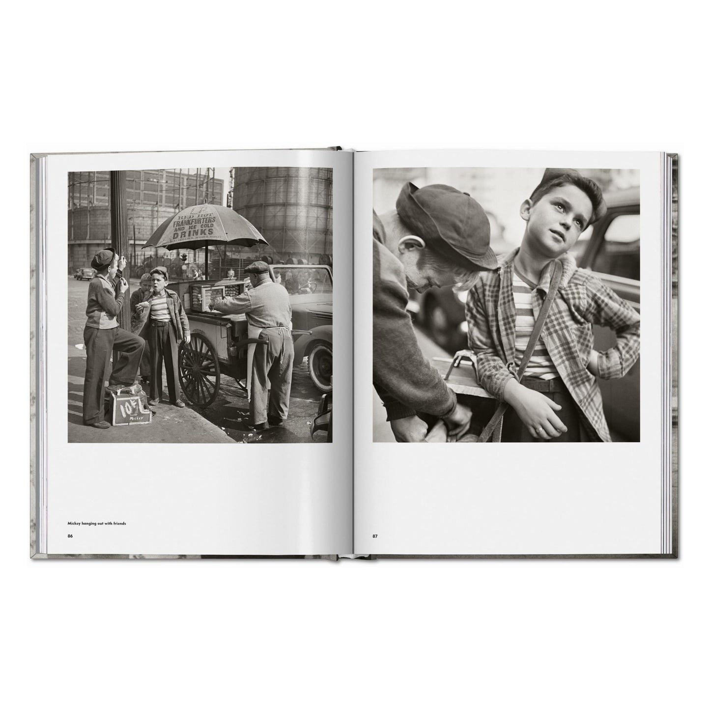 Stanley Kubrick Photographs. Through a Different Lens (German, French, English) Book