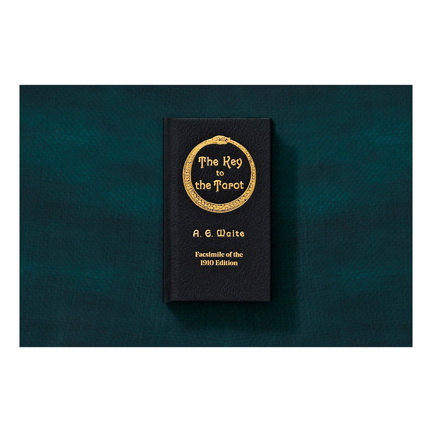 The Tarot of A. E. Waite and P. Colman Smith (English) Book