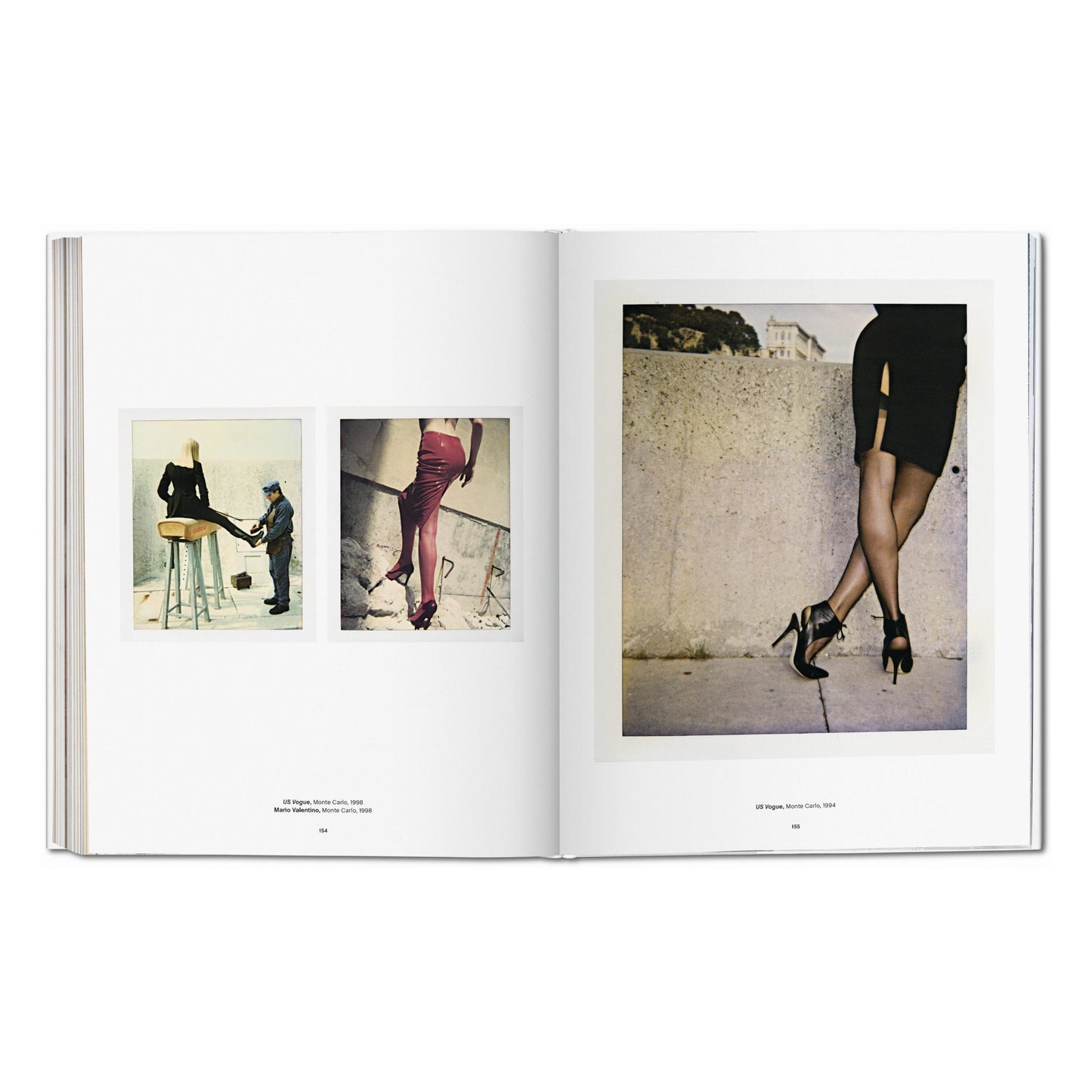 Helmut Newton. Polaroids (German, French, English) Book