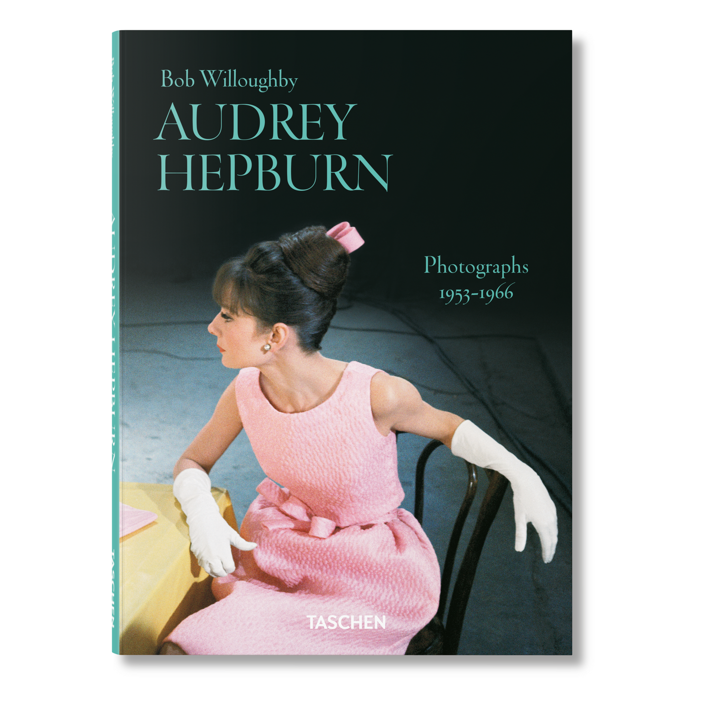 Bob Willoughby. Audrey Hepburn. Photographs 1953–1966 (English) Book