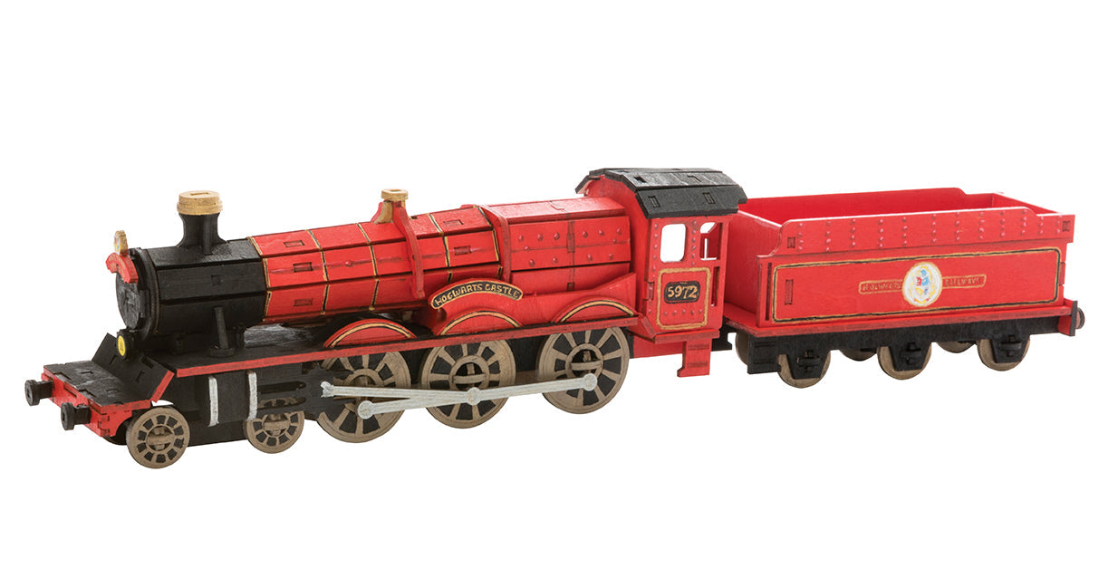 IncrediBuilds: Harry Potter: Hogwarts Express Book and 3D Wood Model Softcover Book