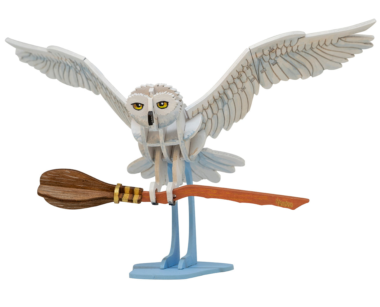 IncrediBuilds: Harry Potter: Hedwig Book and 3D Wood Model Softcover Book