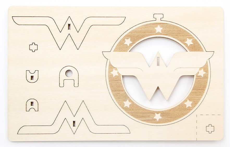 IncrediBuilds Emblematics: DC Comics: Wonder Woman Logo