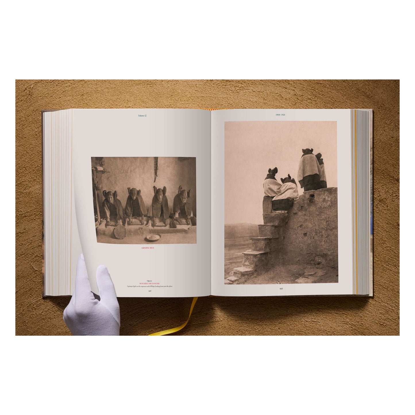 Edward S. Curtis. The North American Indian. The Complete Portfolios (German, French, English) Book