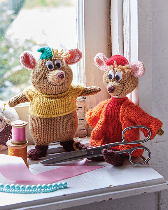 Knitting with Disney Hardcover Book