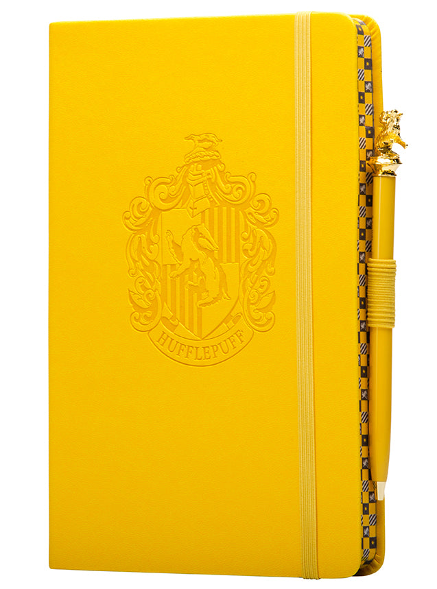 Harry Potter: Hufflepuff Classic Softcover Journal with Pen Flexibound Book