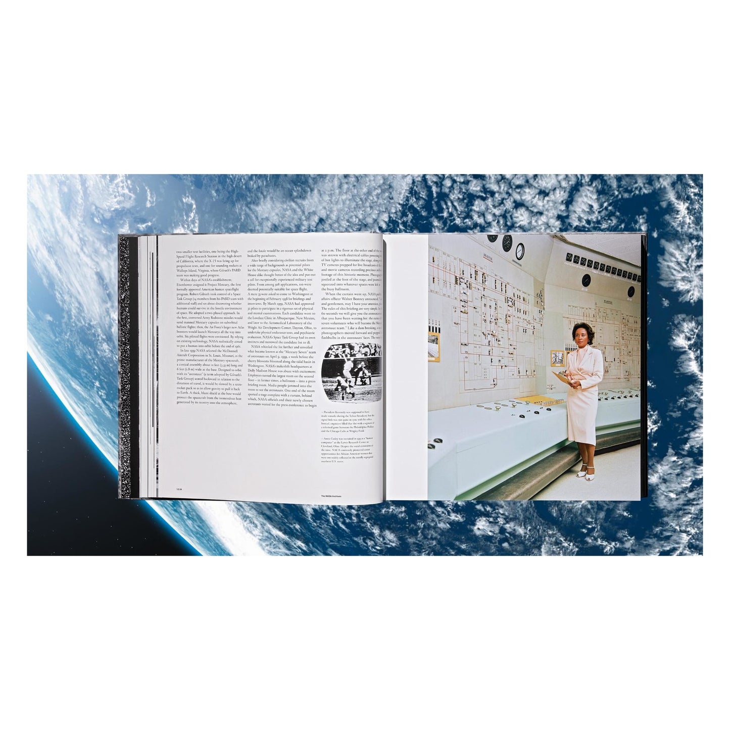The NASA Archives. 60 Years in Space (English) Book