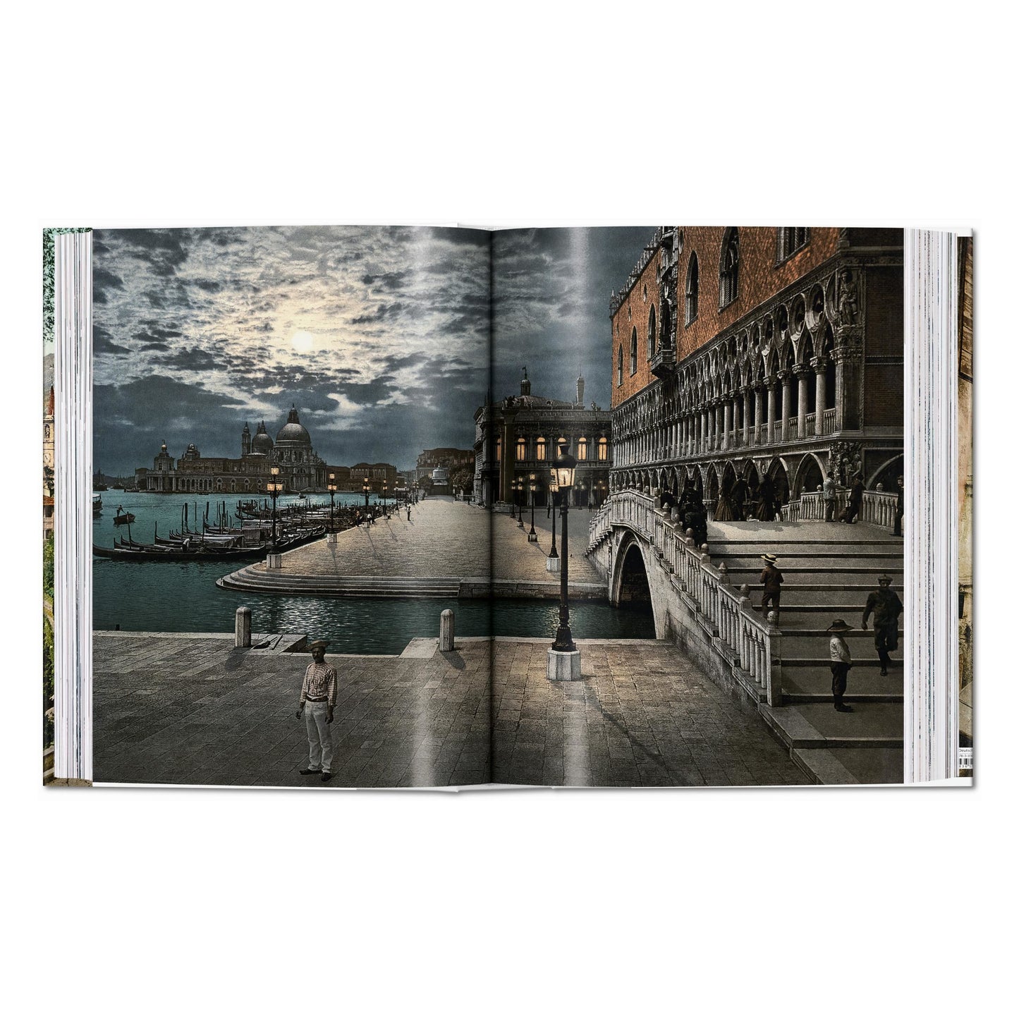 Italy 1900. A Portrait in Color (German, French, English) Book