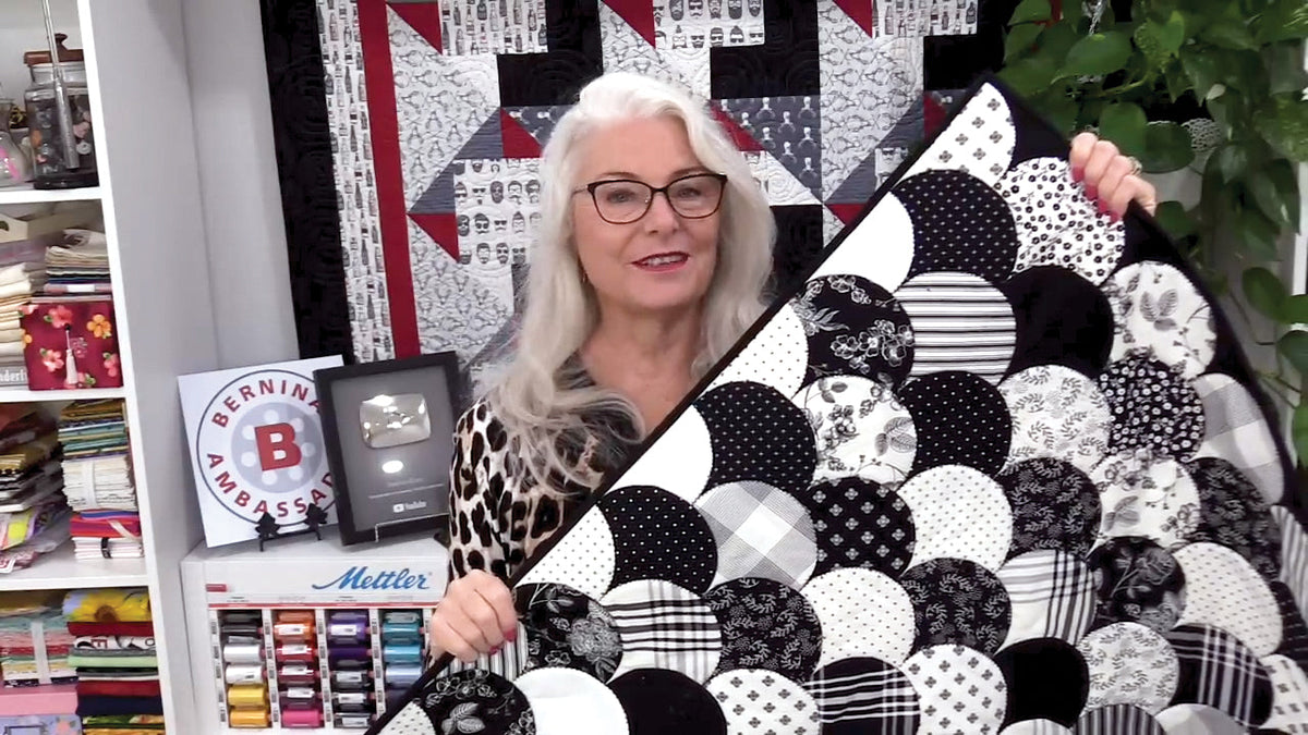 Sew Very Easy Quilt-As-You-Go Clamshells Book
