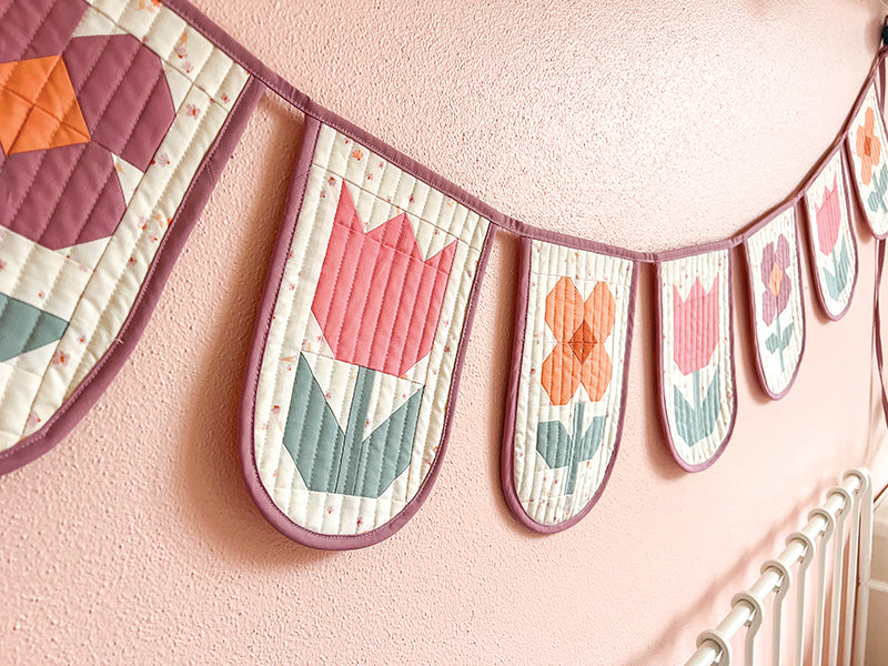 Cozy Quilts for the Modern Home Book