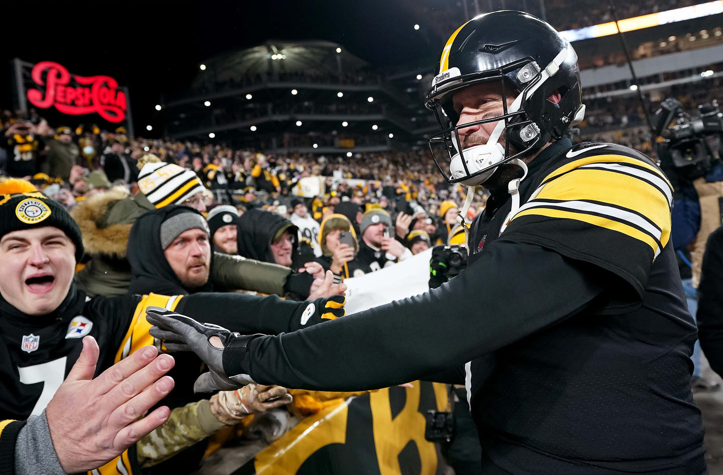 Quarterback of Steel: Ben Roethlisberger’s Remarkable 18-Year Career in Pittsburgh Book