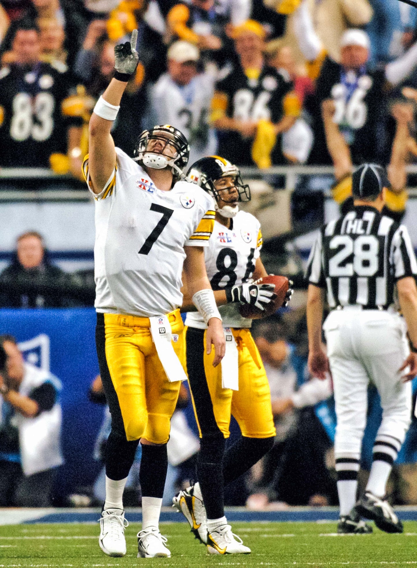 Quarterback of Steel: Ben Roethlisberger’s Remarkable 18-Year Career in Pittsburgh Book