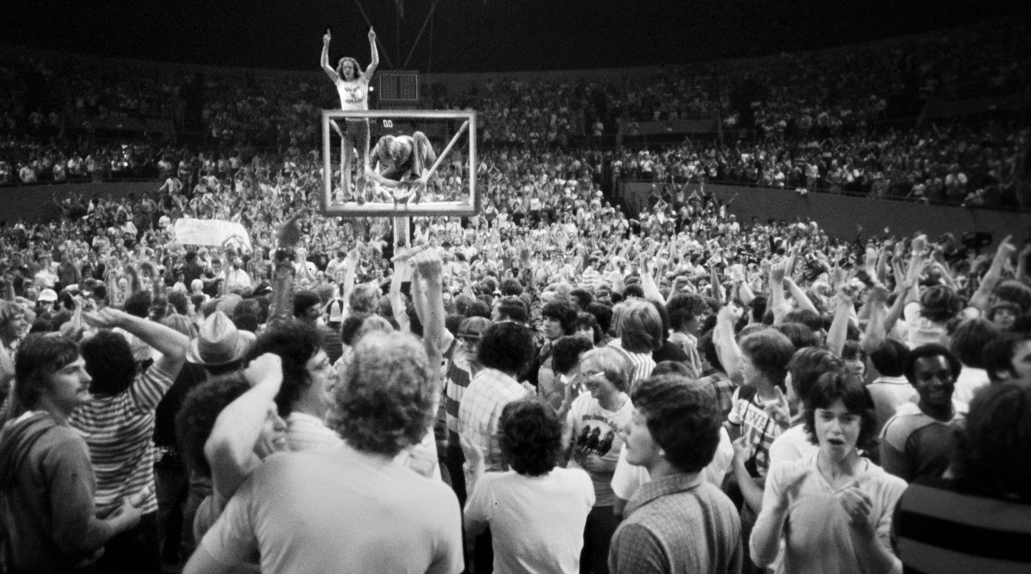 Blazers of Glory: Celebrating the 40th Anniversary of Portland’s Championship Season Book