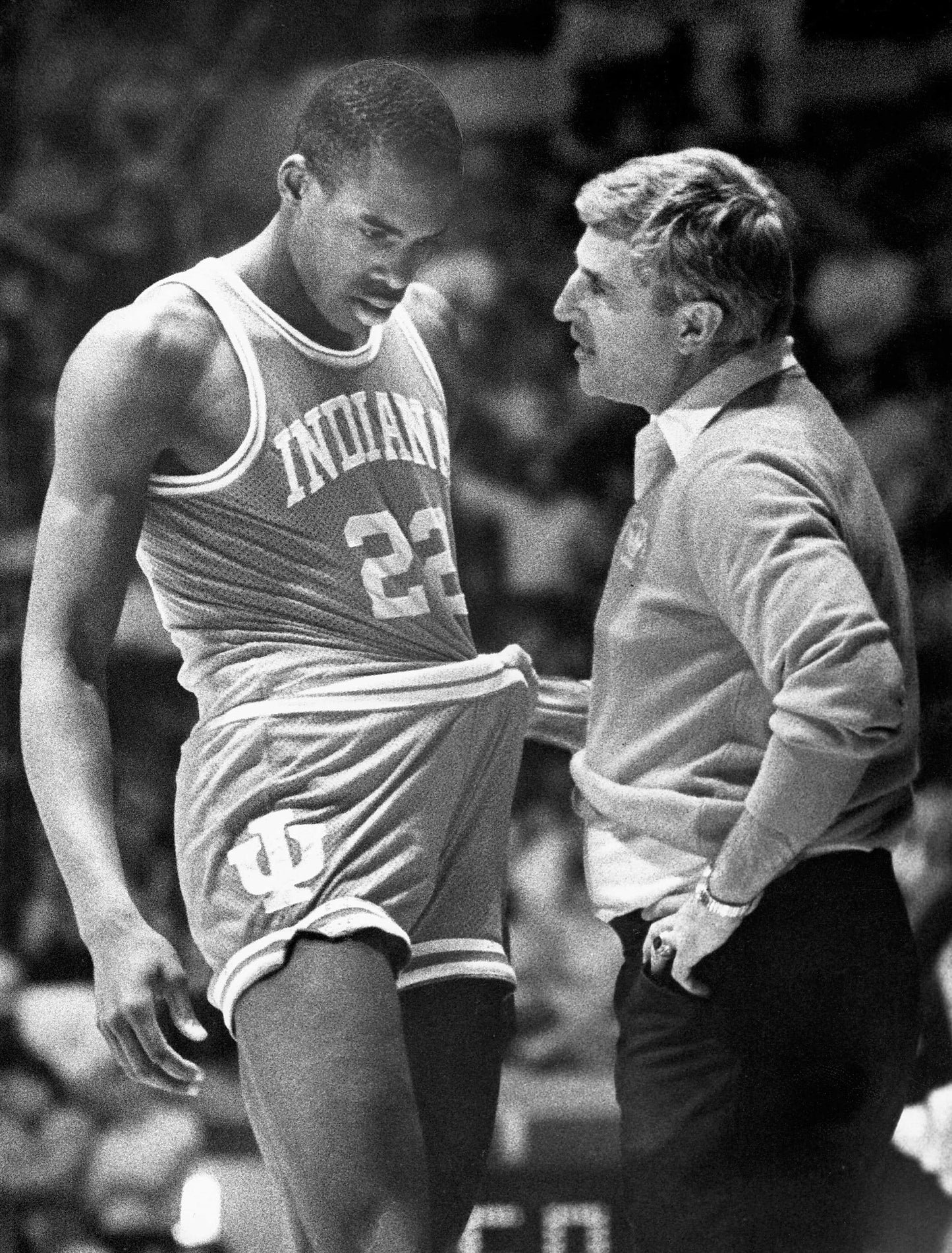Bob Knight: On the Record: The Story of a Complex Character and Hall of Fame Coach Book